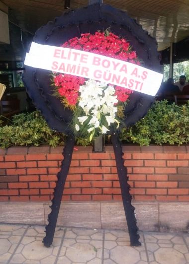 Cenaze Çelenk 05 — Gaziantep çiçek siparişi