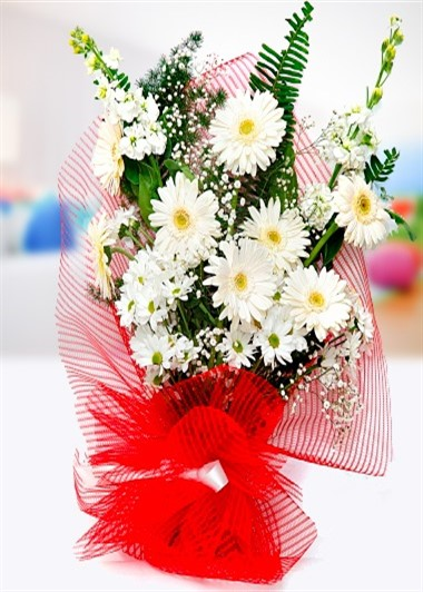 Beyaz Gerbera Buketi — Gaziantep çiçek siparişi